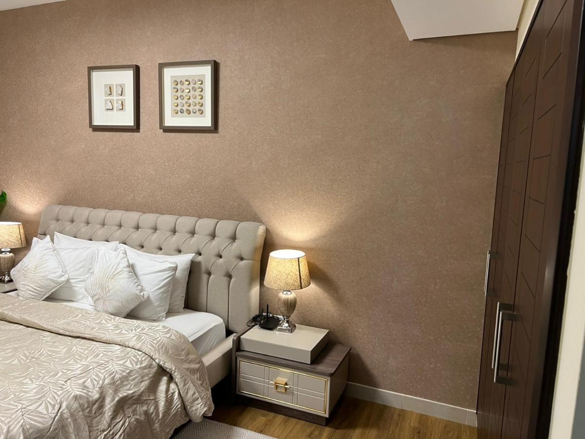 Luxury 2Br- Burj Khalifa View In Blvd Central -1402 Dubai Exterior photo